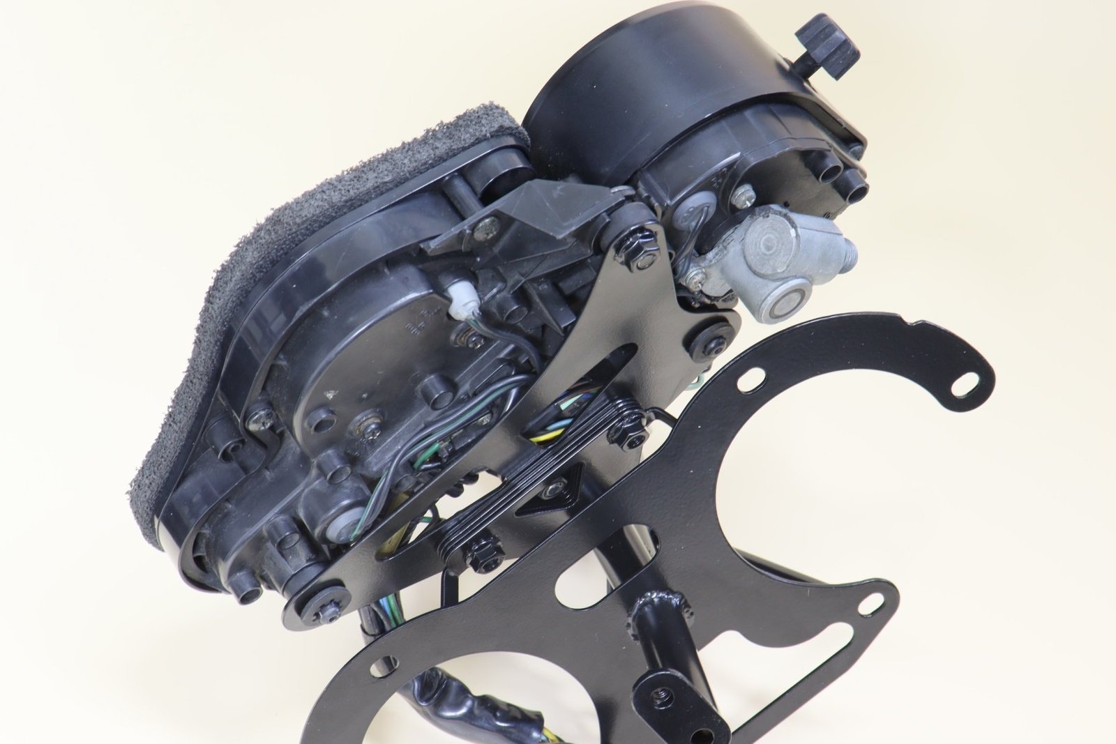 Mount Plate SC28 (92-93) Meter Stay, RC36-2, RC30 Style - Image 8