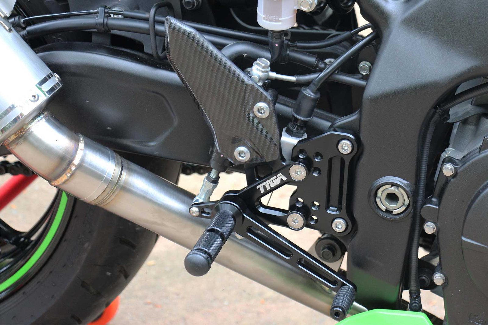 Racing Step Kit, (Adjustable), Normal Shift, Black, Ninja ZX-4R(R) - Image 9