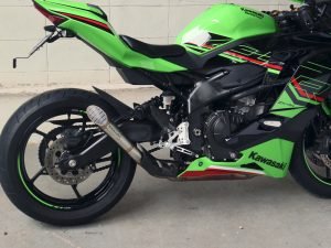 Set, Mesh, Slip-On, Slash Cut, Stainless, with Carbon Exhaust Guard, Kawasaki ZX-4R(R)