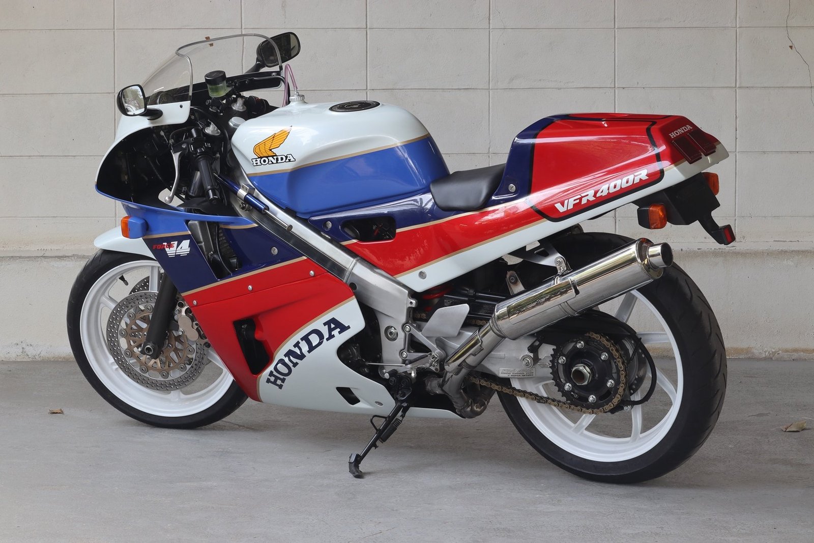 Kit, Complete Body Set with Front Fender, GRP, NC30, RC30 Style, Street, Painted RC30 - Image 18