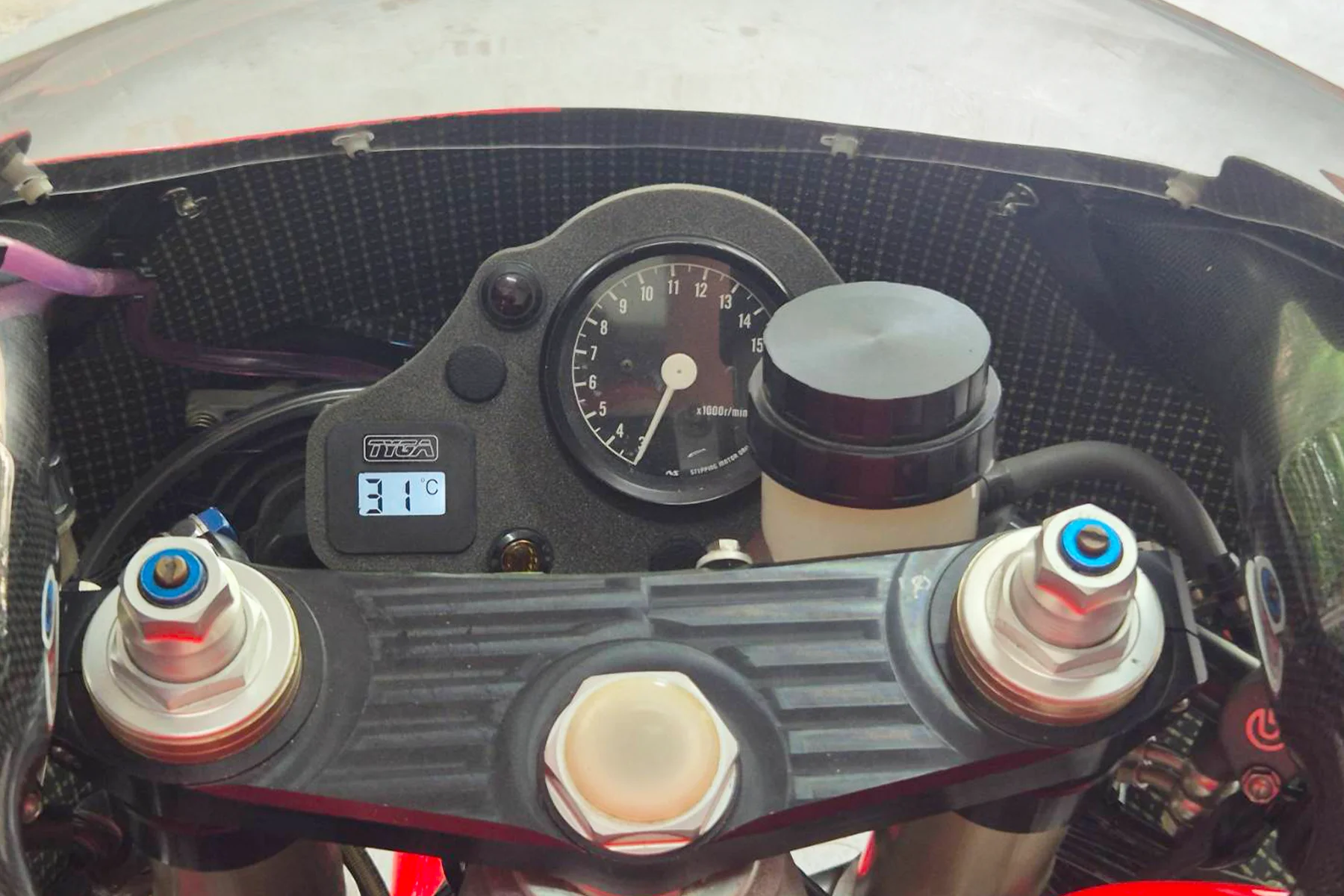 Temp Gauge, HRC Style, Back Light, HRC Fittings - Image 9